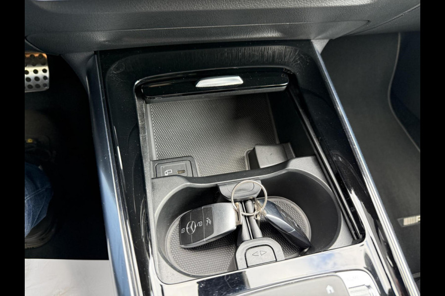 Mercedes-Benz B-Klasse 200 Business Solution AMG