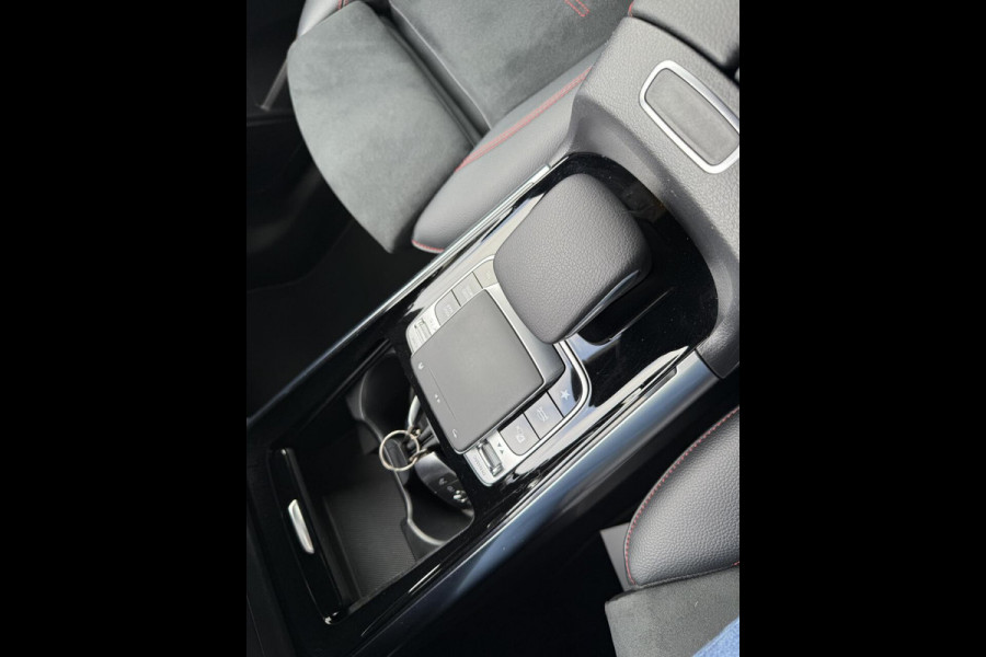 Mercedes-Benz B-Klasse 200 Business Solution AMG