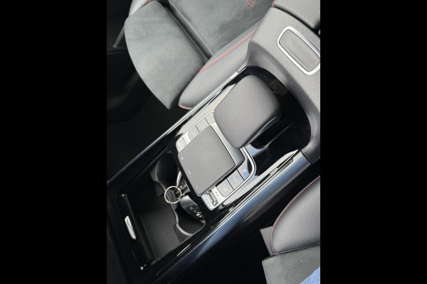 Mercedes-Benz B-Klasse 200 Business Solution AMG