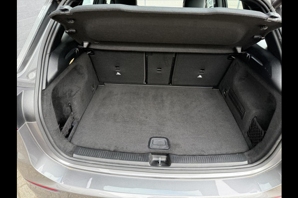Mercedes-Benz B-Klasse 200 Business Solution AMG