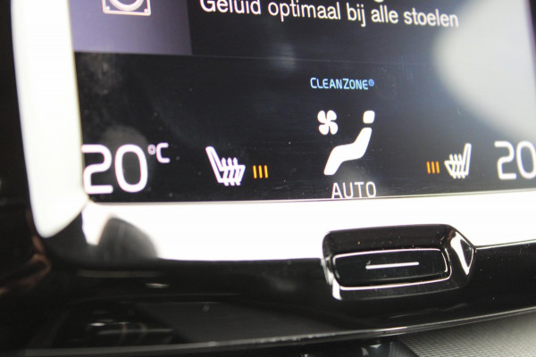Volvo XC60 2.0 B5 AWD R-Design HarmanKardon Trekhaak !!NIEUWBINNEN!!