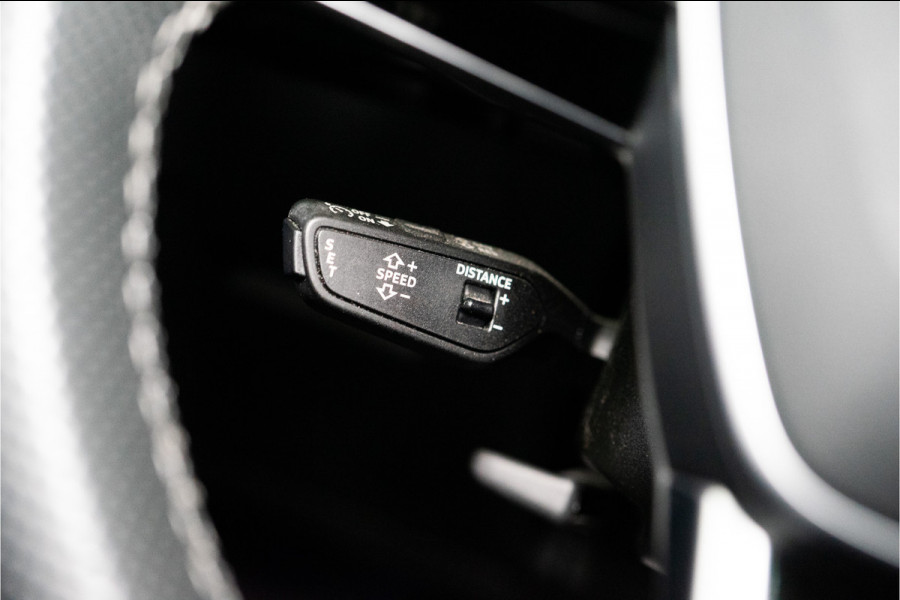Audi e-tron Sportback 55 Quattro S Edition 95 kWh 408PK | Incl. BTW | Pano | Sfeer | B&O | Keyless | Matrix | 12 MND Garantie