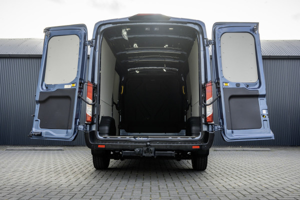 Ford Transit 350 TDCI | L3H2 | Limited | LED | Camera | 12" Display | CarPlay | Navi | Zijschuifdeur R+L | Cruise | Climate | PDC | Eco | Eur
