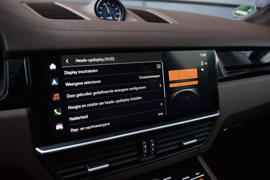 Porsche Cayenne Coupé 3.0 E-Hybrid 462pk SportDesign | ACC | Head-Up | Bose | Trekhaak wegk. | Panoramadak | 360 Camera |