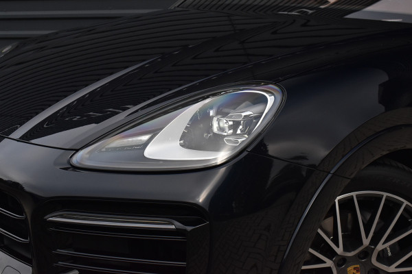 Porsche Cayenne Coupé 3.0 E-Hybrid 462pk SportDesign | ACC | Head-Up | Bose | Trekhaak wegk. | Panoramadak | 360 Camera |
