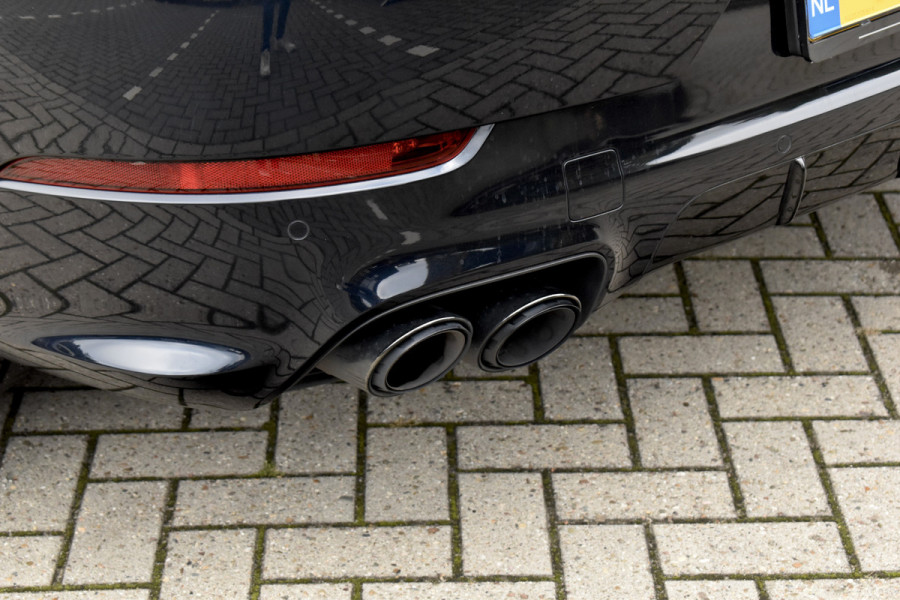 Porsche Cayenne Coupé 3.0 E-Hybrid 462pk SportDesign | ACC | Head-Up | Bose | Trekhaak wegk. | Panoramadak | 360 Camera |