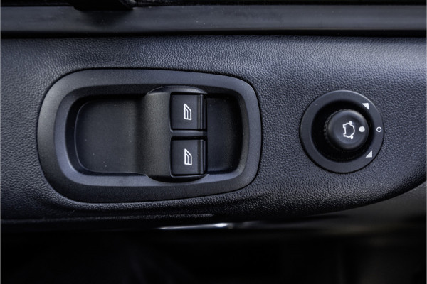 Ford Transit Custom 300 TDCI | L2H1 | Automaat | LED | Camera | CarPlay | Cruise | Airco | PDC | Euro 6