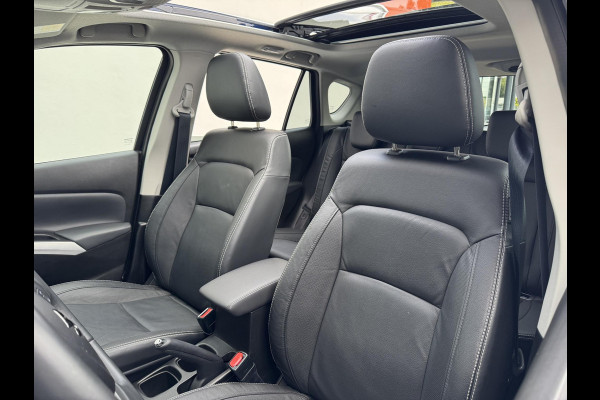 Suzuki S-Cross 1.4 Boosterjet Style Smart Hybrid | Pano | Leder | Trekhaak | Adaptive | Prijs is rijklaar
