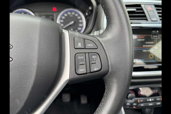 Suzuki S-Cross 1.4 Boosterjet Style Smart Hybrid | Pano | Leder | Trekhaak | Adaptive | Prijs is rijklaar