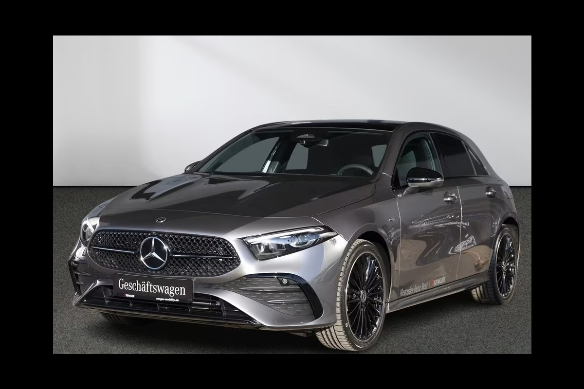 Mercedes-Benz A-Klasse 250e AMG ** LED, MBUX+, PANORAMA, NIGHT, TREKH, WINTER, 19-inch LMV ** 1e EIG - ex MB-AG - UNFALLFREI ** ** INFORMEER OOK NAAR ONZE AANTREKKELIJKE FINANCIAL-LEASE TARIEVEN **