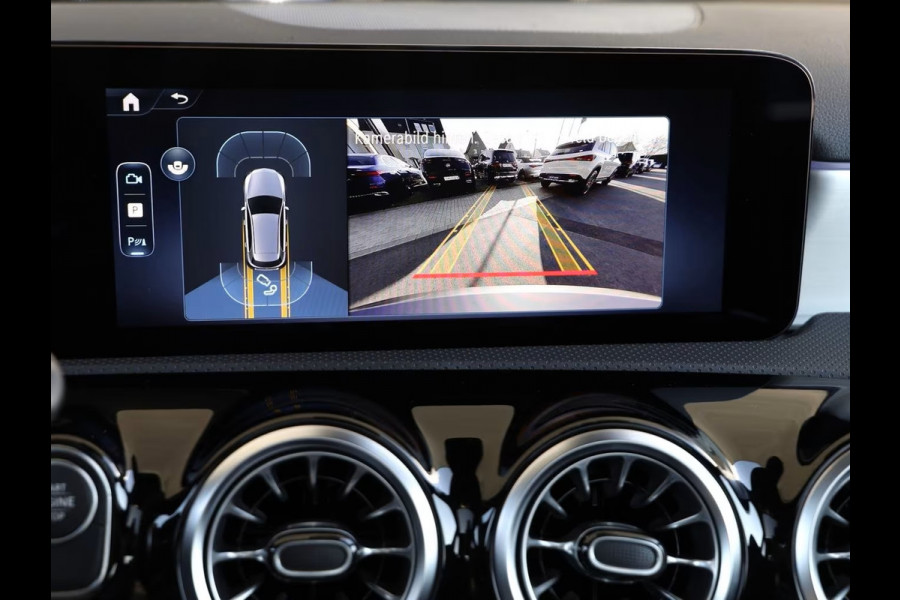 Mercedes-Benz A-Klasse 250e AMG ** LED, MBUX+, PANORAMA, NIGHT, TREKH, WINTER, 19-inch LMV ** 1e EIG - ex MB-AG - UNFALLFREI ** ** INFORMEER OOK NAAR ONZE AANTREKKELIJKE FINANCIAL-LEASE TARIEVEN **