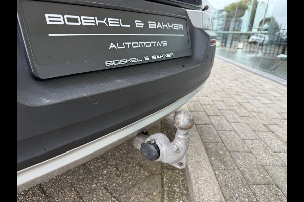 Volvo XC40 T4 Recharge Inscription Expression ** Panoramadak**Vol leder**H&K** **Trekhaak wegklapbaar**
