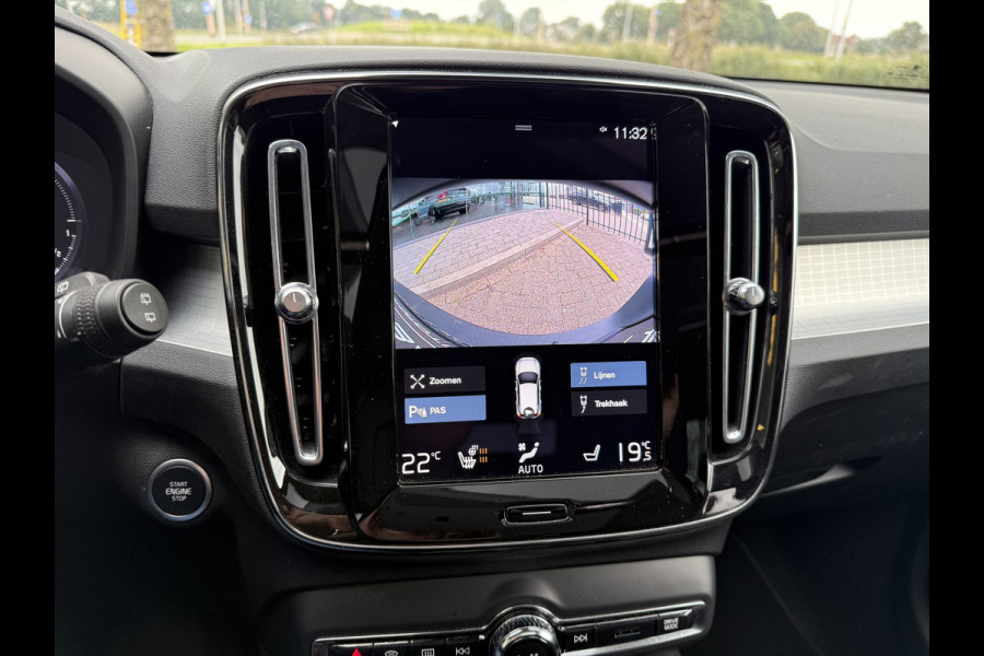 Volvo XC40 T4 Recharge Inscription Expression ** Panoramadak**Vol leder**H&K** **Trekhaak wegklapbaar**