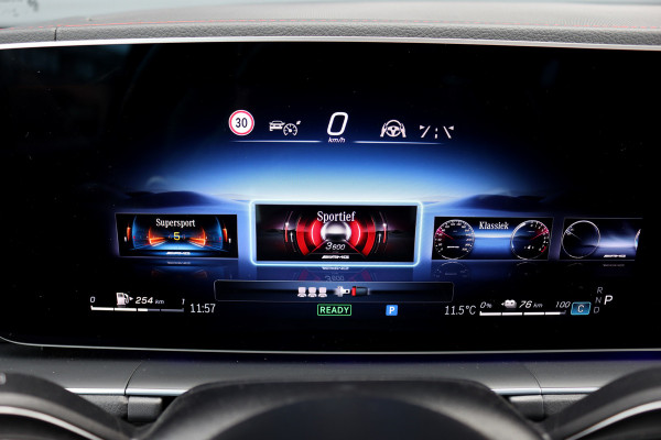 Mercedes-Benz GLE AMG 53 Hybrid 4MATIC+ | Luchtvering | Distronic | Memory | Trekhaak | Panoramadak | Burmester | Keyless Go | Schakelbare Uitlaat | Surround Camera |