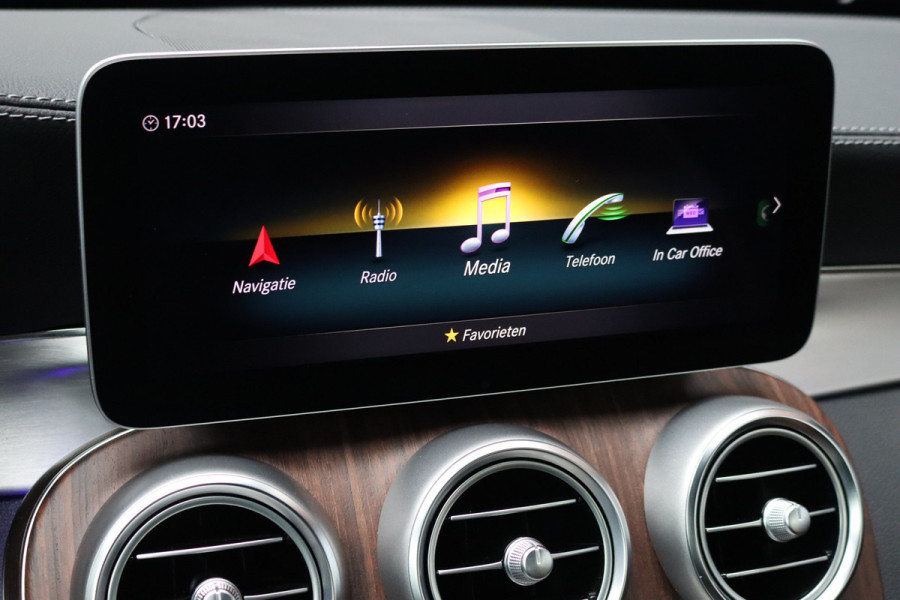 Mercedes-Benz C-Klasse Cabrio 200 AMG Line Premium+ | Luchtvering | Distronic+ | Burmester | Memory "| Airscarf | Leder | Keyless Go | Surround Camera | Rijassistentiepakket |