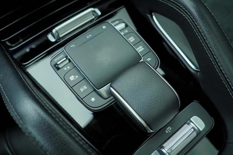 Mercedes-Benz GLE 350 e 4MATIC Premium Plus / AMG / Pano / Dealeronderhouden