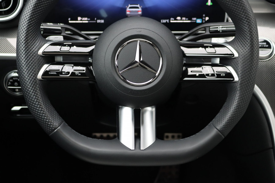 Mercedes-Benz C-Klasse 300 e AMG Line Aut9 | Panoramadak | Memory | Surround Camera | Leder | Trekhaak | Keyless Go | Nightpakket | High Perf. LED |