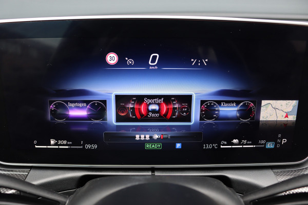 Mercedes-Benz C-Klasse 300 e AMG Line Aut9 | Panoramadak | Memory | Surround Camera | Leder | Trekhaak | Keyless Go | Nightpakket | High Perf. LED |