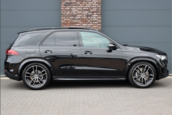 Mercedes-Benz GLE 580 V8 4-MATIC AMG Line Aut9, Luchtvering, Panoramadak, Surround Camera, Distronic+, Head-up Display, Night-pakket, Memory, Elek. Trekhaak, Nappa Leder, Etc,
