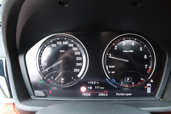 BMW X2 sDrive20i High 192pk Executive AUTOMAAT NL-Auto NAP 1e Eigenaar Panoramadak Clima Cruise Navi HUD El. Klep Trekhaak 1800kg