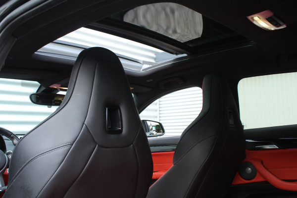 BMW X2 sDrive20i High 192pk Executive AUTOMAAT NL-Auto NAP 1e Eigenaar Panoramadak Clima Cruise Navi HUD El. Klep Trekhaak 1800kg