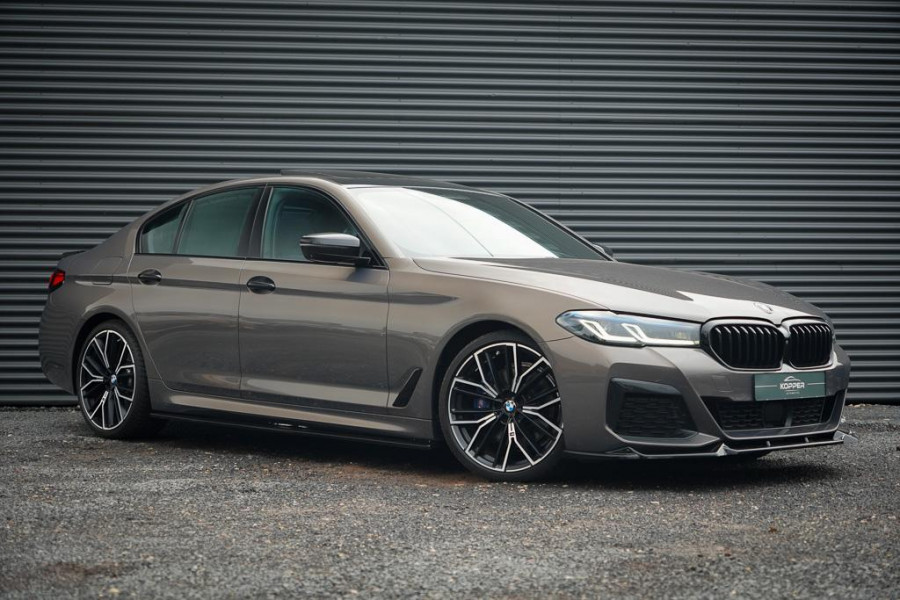 BMW 5 Serie 530i High Executive Edition / M-Sport / Laser / M-Stoelen / Schuifdak / Adaptive Cruise BMW 5 Serie 530i High Executive Edition / M-Sport / Laser / M-Stoelen / Schuifdak / Adaptive Cruise