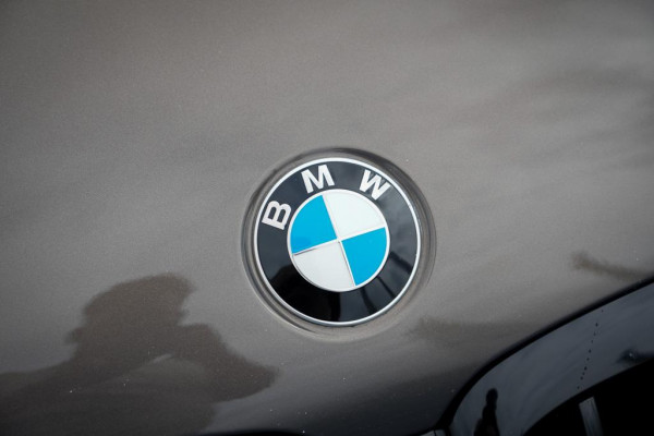 BMW 5 Serie 530i High Executive Edition / M-Sport / Laser / M-Stoelen / Schuifdak / Adaptive Cruise BMW 5 Serie 530i High Executive Edition / M-Sport / Laser / M-Stoelen / Schuifdak / Adaptive Cruise