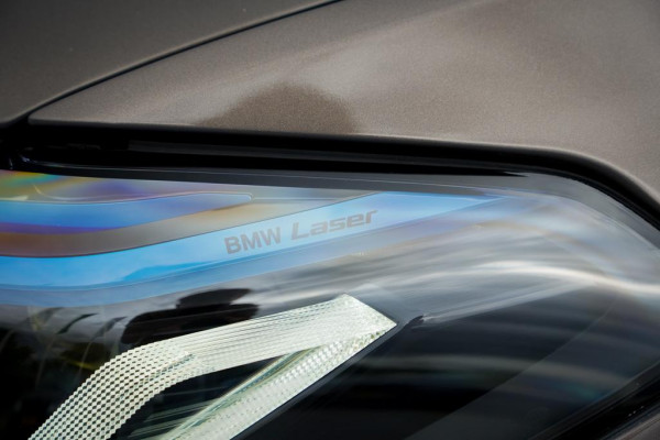 BMW 5 Serie 530i High Executive Edition / M-Sport / Laser / M-Stoelen / Schuifdak / Adaptive Cruise BMW 5 Serie 530i High Executive Edition / M-Sport / Laser / M-Stoelen / Schuifdak / Adaptive Cruise