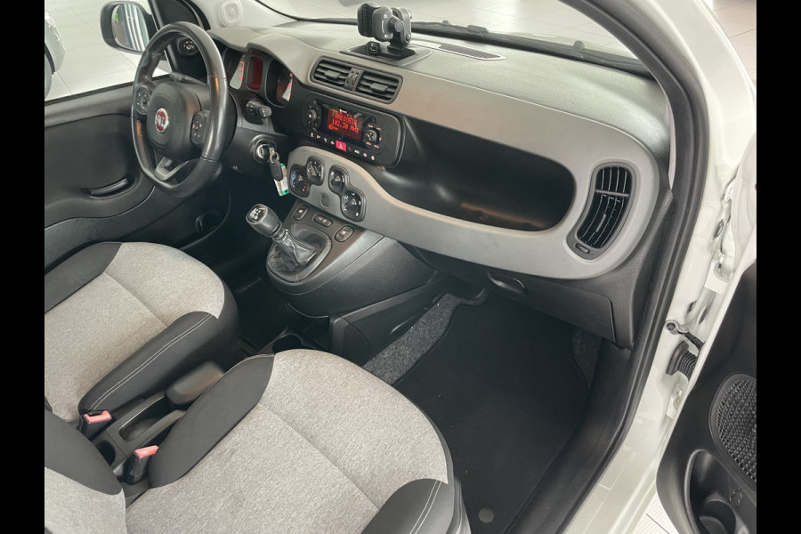 Fiat Panda 0.9 TwinAir Lounge Airco - Radio - Bluetooth - Mistlampen voor - stuur multifunctioneel - centrale deurvergrendeling