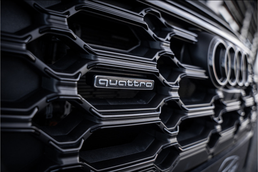 Audi Q5 50 TFSI e S edition - S Line | Panorama | Luchtvering | B&O | Memory | 360 Camera