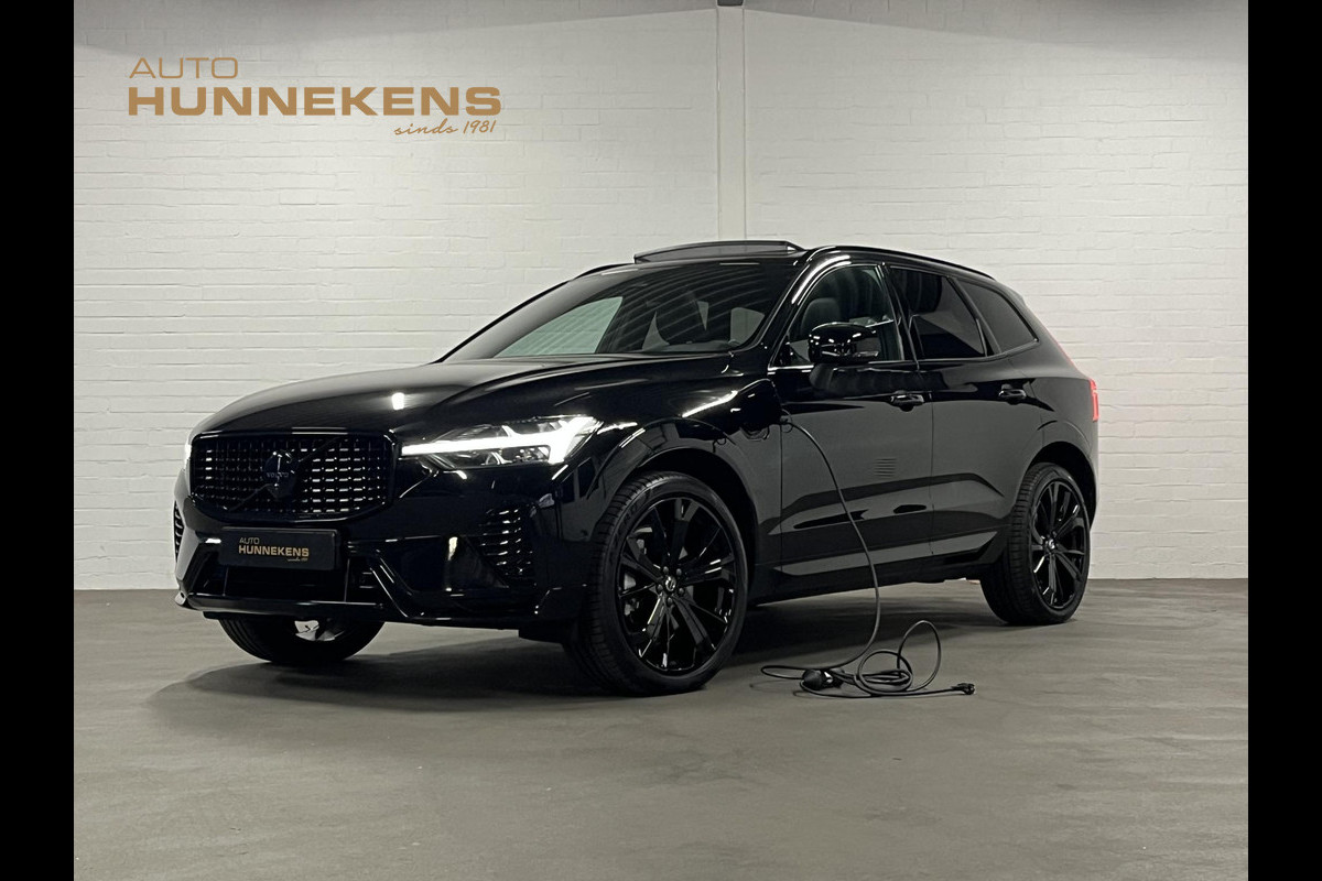 Volvo XC60 2.0 T6 Plug-in hybrid Black Edition | Open dak | Trekhaak | Long range | Adapt. Cruise control | Harman/Kardon |