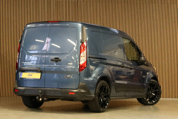 Ford Transit Connect 1.5 EcoBlue | Bi-Xenon | Navigatie | CarPlay | Blind Spot | Camera | Trekhaak | Elektrische spiegels | Betimmering | Nieuwe APK | NL Auto | NAP Logisch