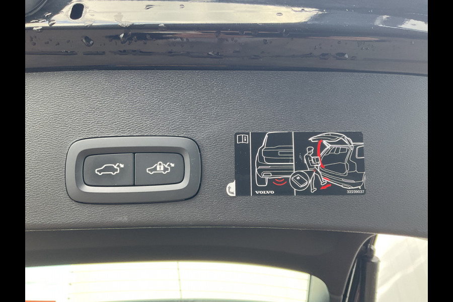 Volvo XC40 2.0 B4 Inscription Leder Keyless Carplay Stoelverw Elek.Klep Camera Led NL-Auto!