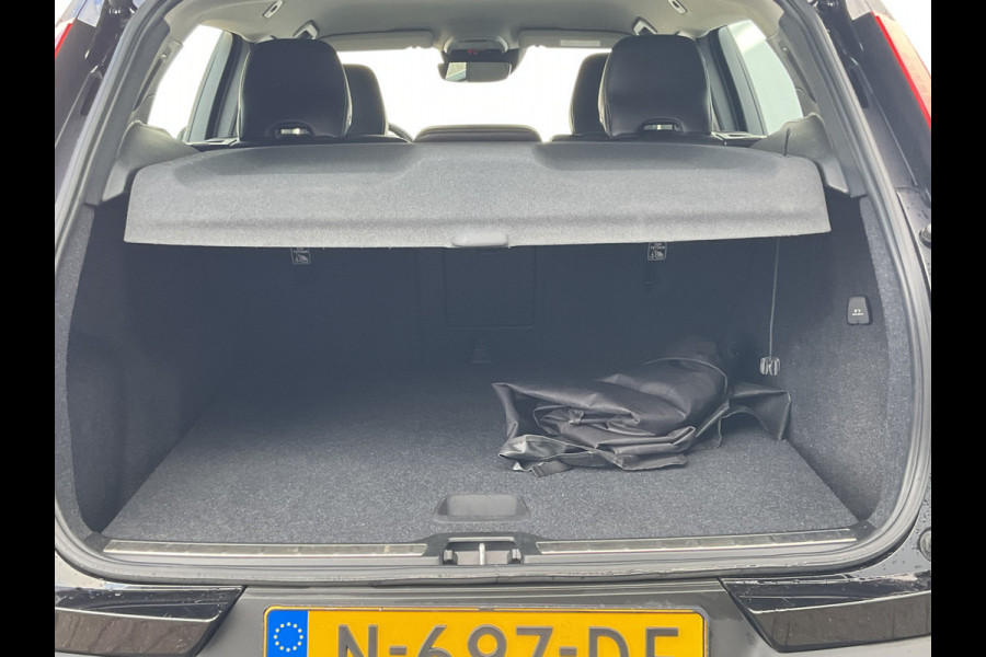 Volvo XC40 2.0 B4 Inscription Leder Keyless Carplay Stoelverw Elek.Klep Camera Led NL-Auto!