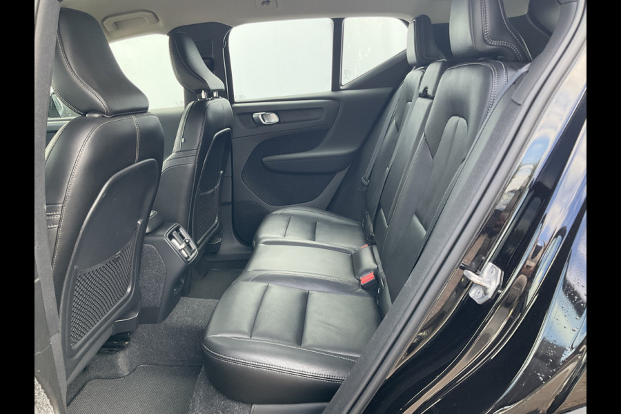 Volvo XC40 2.0 B4 Inscription Leder Keyless Carplay Stoelverw Elek.Klep Camera Led NL-Auto!