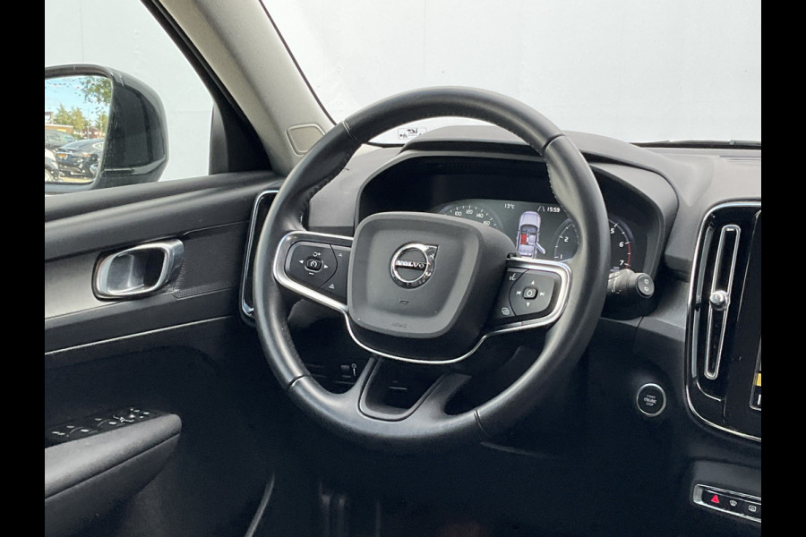 Volvo XC40 2.0 B4 Inscription Leder Keyless Carplay Stoelverw Elek.Klep Camera Led NL-Auto!