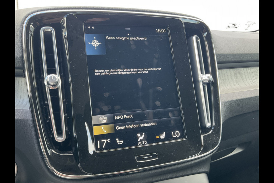 Volvo XC40 2.0 B4 Inscription Leder Keyless Carplay Stoelverw Elek.Klep Camera Led NL-Auto!
