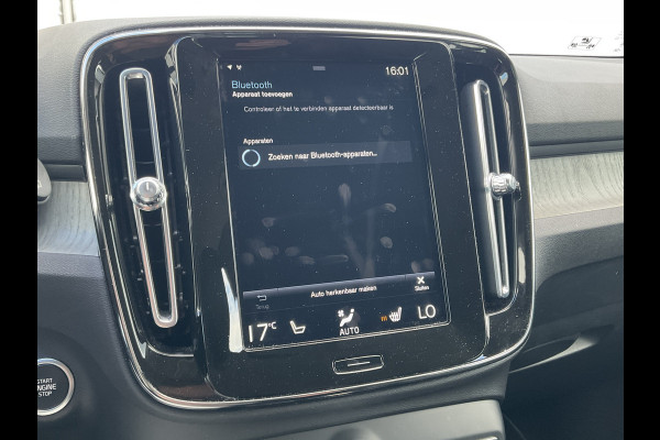 Volvo XC40 2.0 B4 Inscription Leder Keyless Carplay Stoelverw Elek.Klep Camera Led NL-Auto!