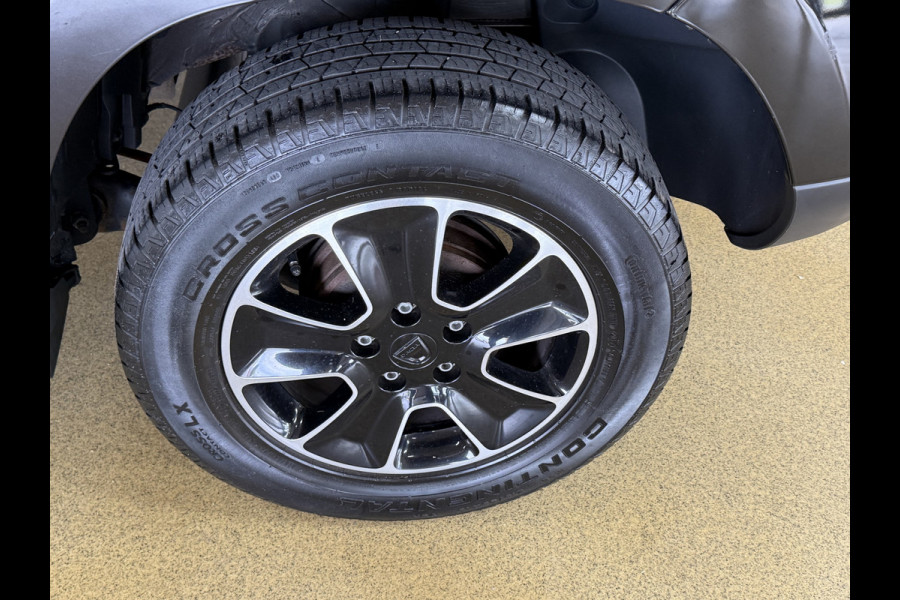 Dacia Duster 1.2 TCe 4x2 Blackshadow
