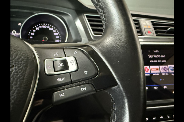 Volkswagen Tiguan 1.5 TSI Comfortline Business | Elektr. Trekhaak | Carplay | Massage