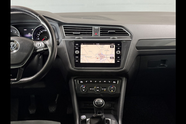 Volkswagen Tiguan 1.5 TSI Comfortline Business | Elektr. Trekhaak | Carplay | Massage