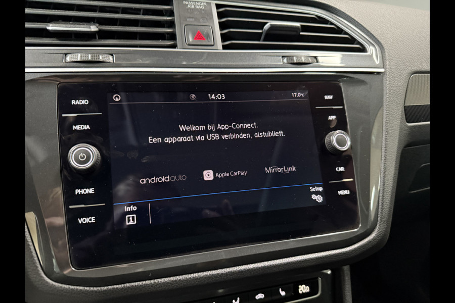 Volkswagen Tiguan 1.5 TSI Comfortline Business | Elektr. Trekhaak | Carplay | Massage