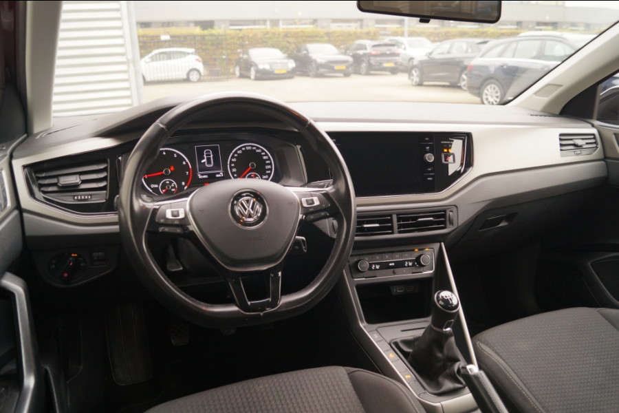 Volkswagen Polo 1.0 TSI Comfortline Business -ECC-CAM-PDC-NAVI-ACC-