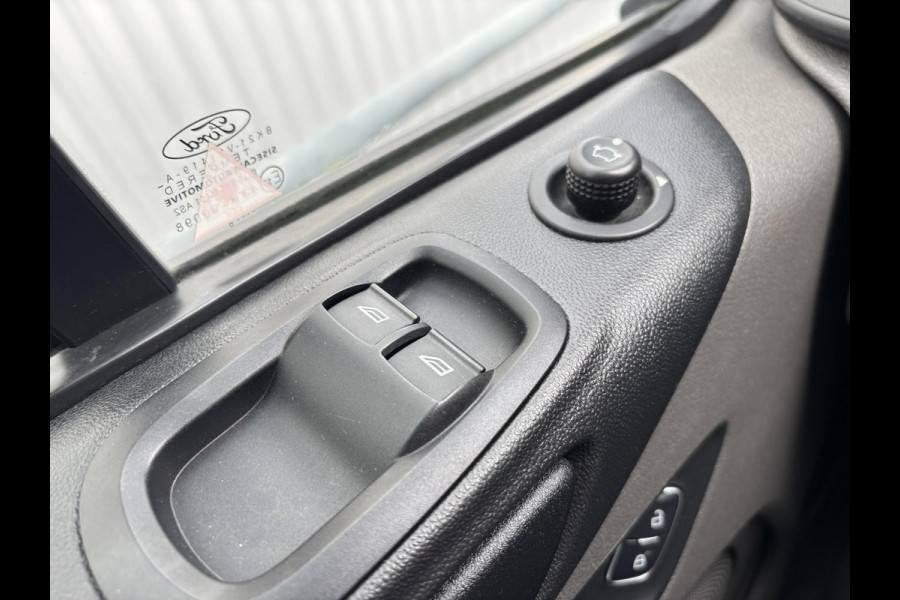 Ford Transit Custom 2.0 TDCI L2H2*9PERSOONS*A/C*CRUISE*INCL.BTW/BPM*