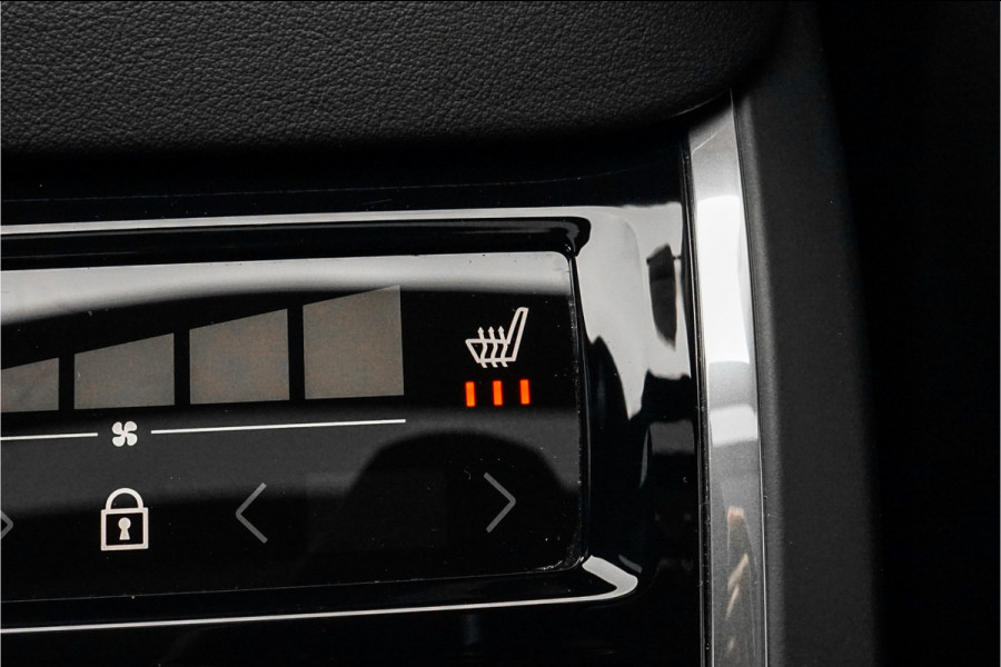Volvo XC60 B5 Ultimate Bright Pano B&W Trekhaak HUD