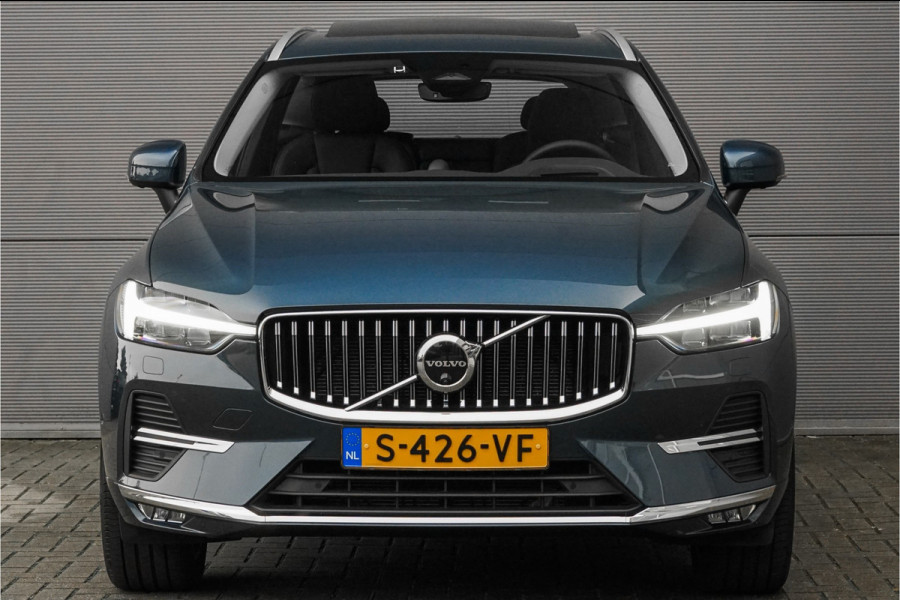 Volvo XC60 B5 Ultimate Bright Pano B&W Trekhaak HUD