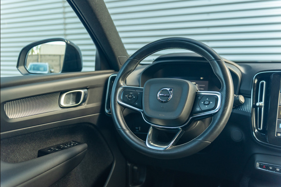 Volvo XC40 P8 Aut. R-Design Leder Navigatie 408pk
