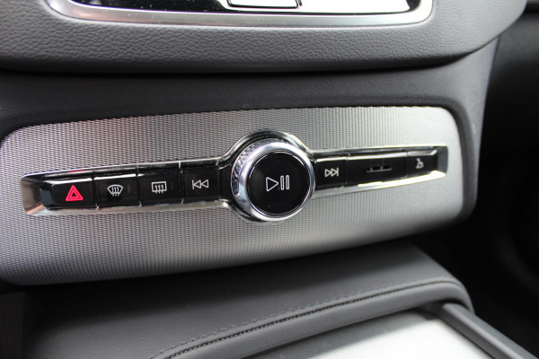 Volvo XC90 2.0 T8 Recharge AWD Plus Bright | Panoramadak | Trekhaak | 360 Camera | H/K