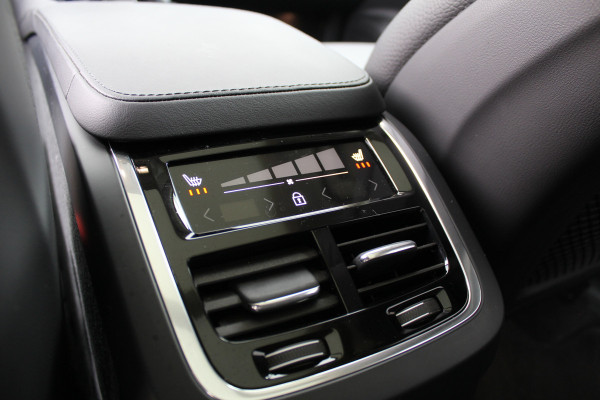 Volvo XC90 2.0 T8 Recharge AWD Plus Bright | Panoramadak | Trekhaak | 360 Camera | H/K