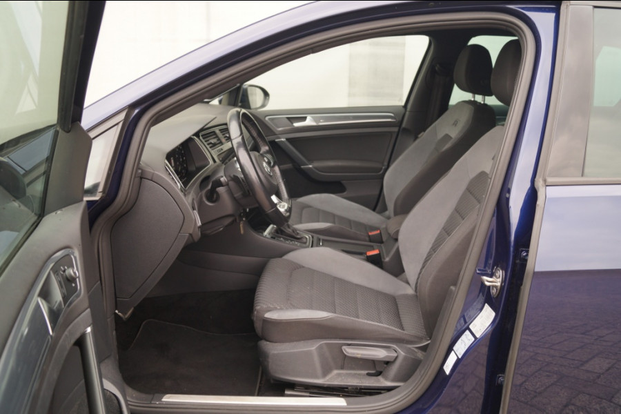 Volkswagen Golf 1.5 TSI 150pk DSG R-Line Highline Business -DYNAUDIO-
